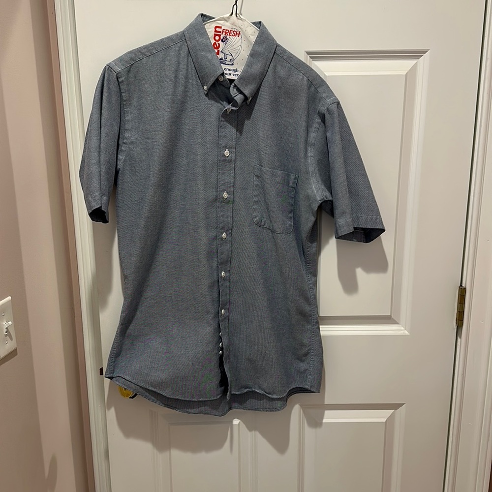 Stanford men’s wrinkle free shirt size 16. Color grey